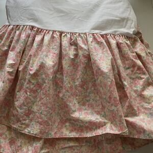 Vintage 1986 Eileen West by Utica Pink Floral Bed Skirt/Dust Ruffle-Full